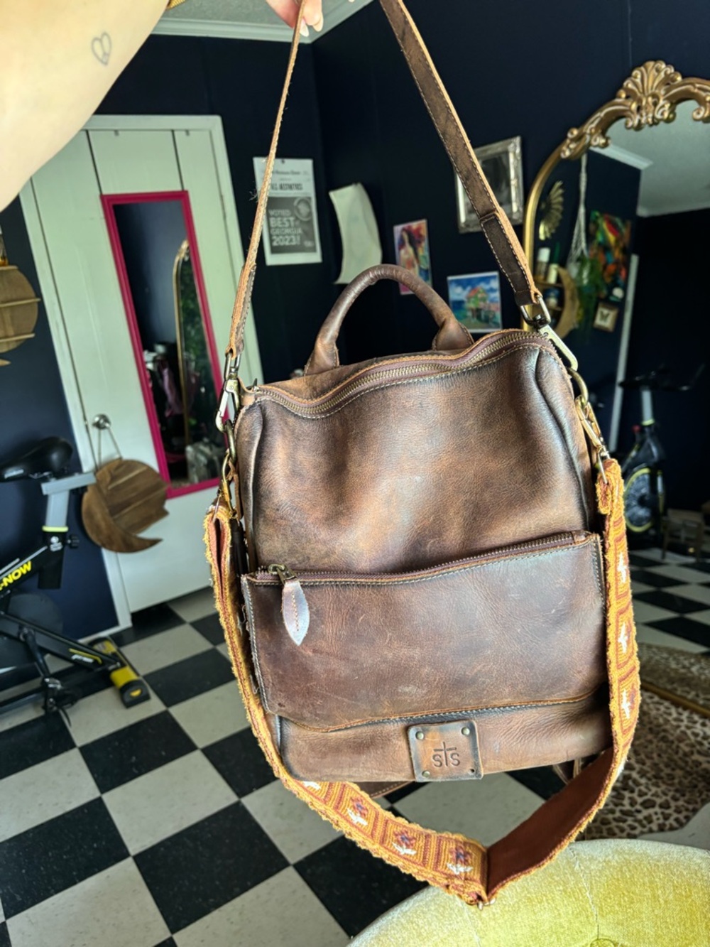 STS Ranchwear Brown Leather Convertible Bag with Strap - Picture 12 of 13